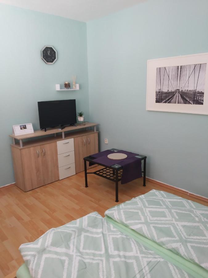 Appartement Apartman Blizko Brna S Dobovymi Dekoracemi à Melcany Extérieur photo