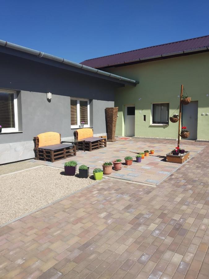 Appartement Apartman Blizko Brna S Dobovymi Dekoracemi à Melcany Extérieur photo