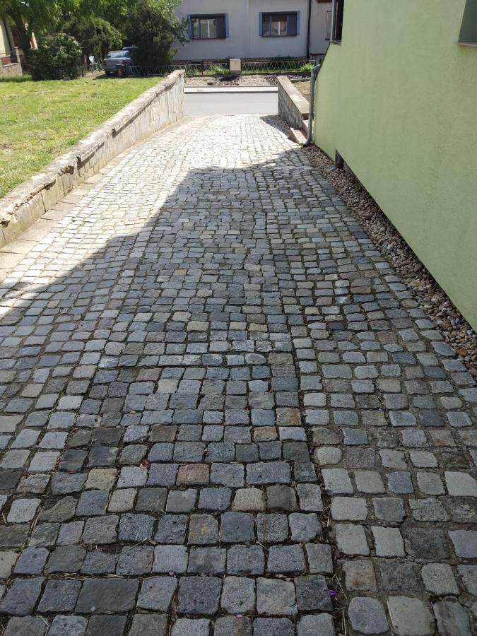 Appartement Apartman Blizko Brna S Dobovymi Dekoracemi à Melcany Extérieur photo